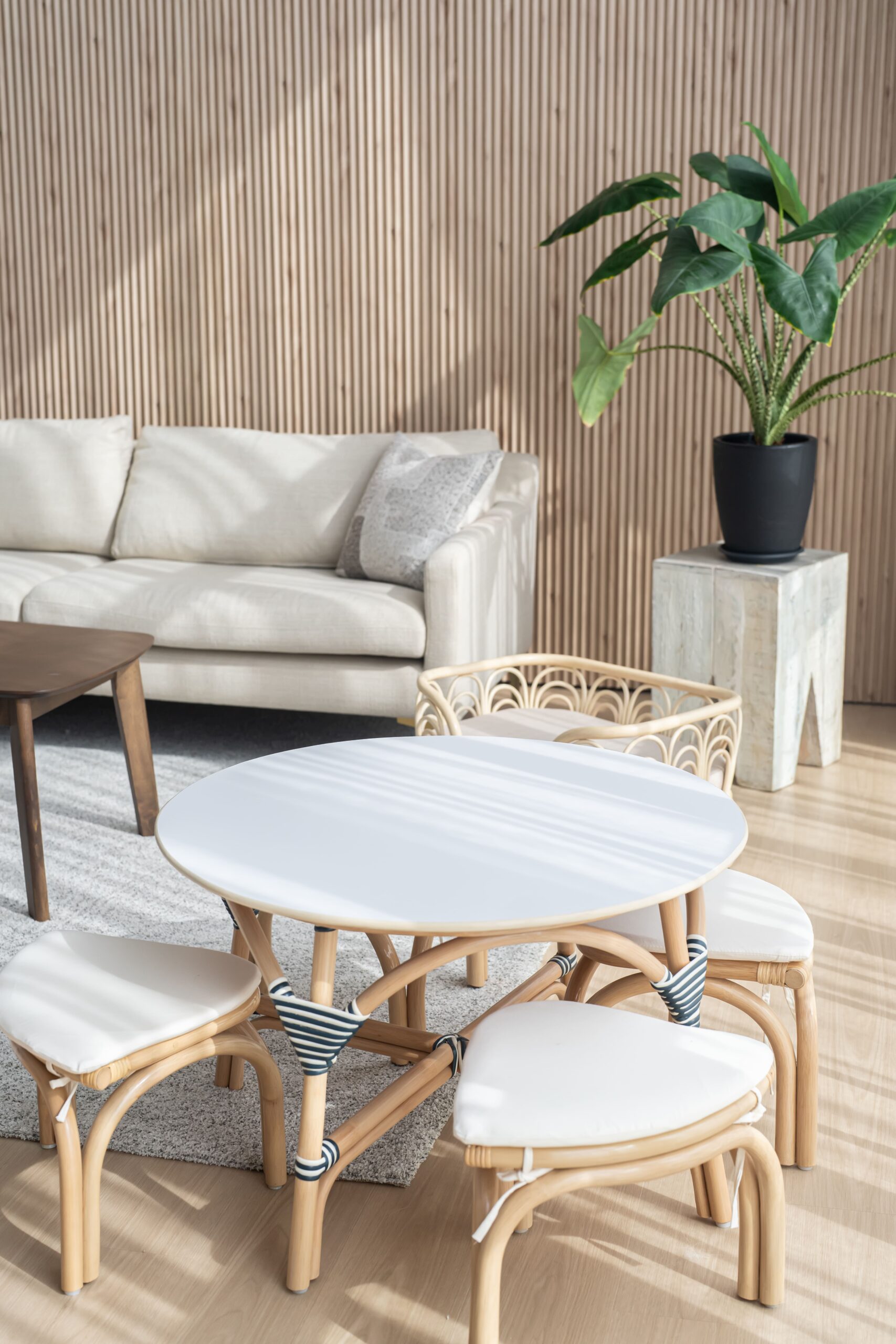 Rattan Furniture | Rattan table and chair set | and Dog Bed | MOMIJI