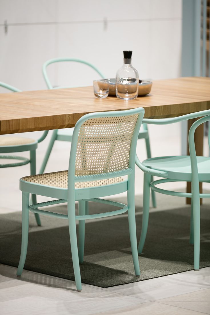 Rattan Chair | Wood Table